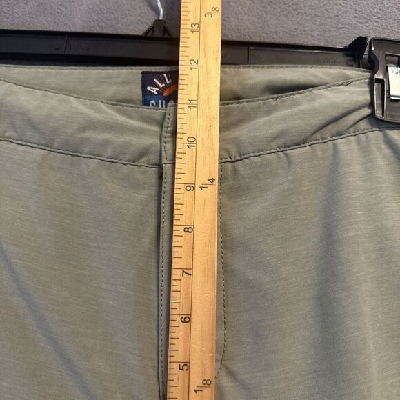 Faherty All Day Shorts Chino Drawstring Waist Casual Mens Size 36 Olive Green - Picture 7 of 13